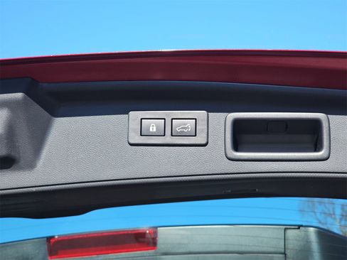 Certified 2023 Subaru Forester Premium image 13