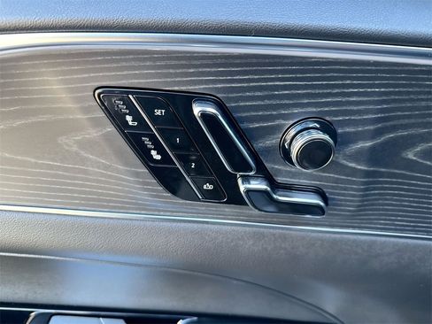 Used 2025 Cadillac Lyriq Sport image 14