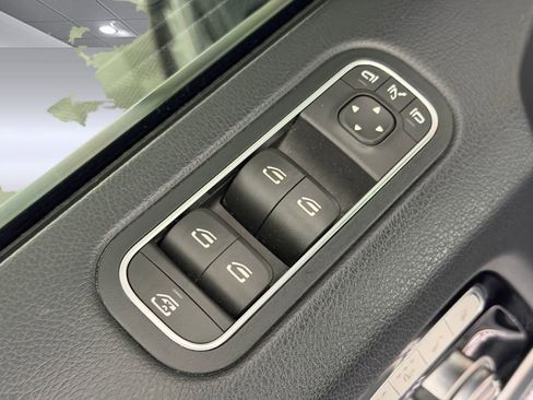 Used 2019 Mercedes-Benz G 550 image 11