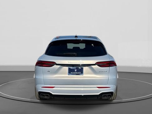 New 2026 Maserati Grecale Modena image 5