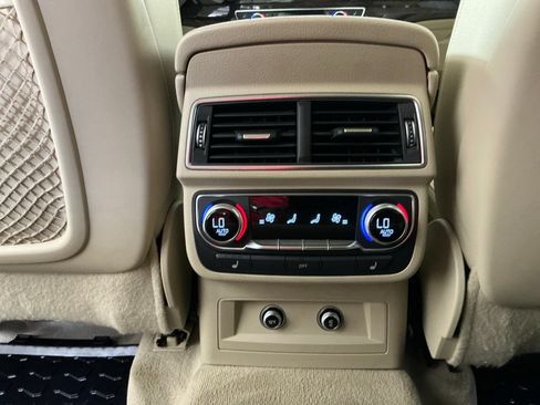 Used 2019 Audi Q7 3.0T Prestige AWD/4WD image 27