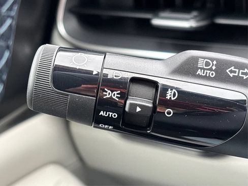 New 2025 Kia Carnival SX Prestige FWD image 20