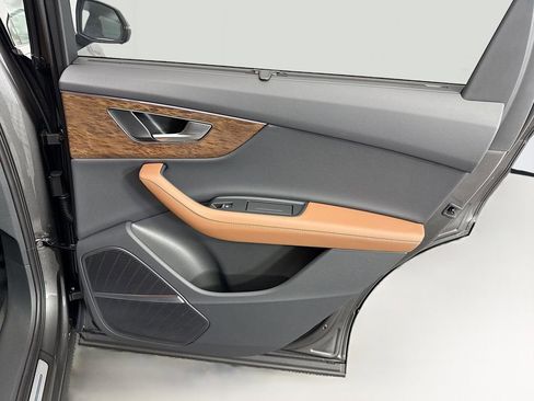 Used 2026 Audi Q7 3.0T Premium Plus w/ Premium Plus Package image 28