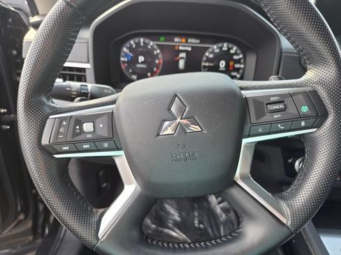 Used 2023 Mitsubishi Outlander SEL Black Edition AWD/4WD image 29