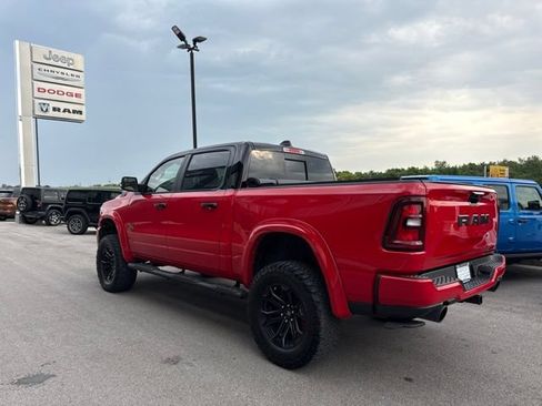 Used 2025 RAM 1500 Big Horn AWD/4WD image 6