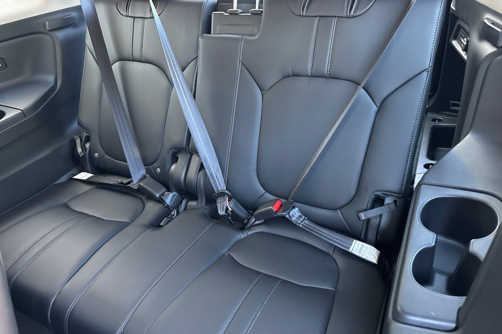 Used 2025 Honda Pilot Elite image 26