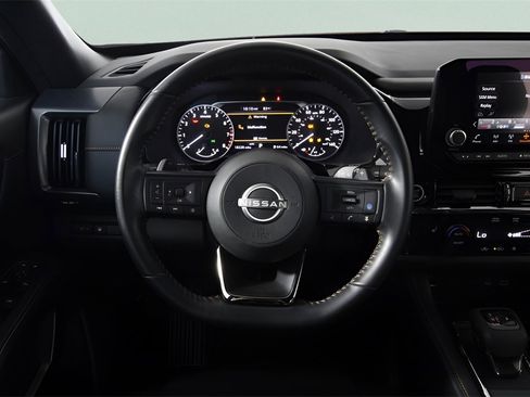 Used 2024 Nissan Pathfinder Rock Creek image 16