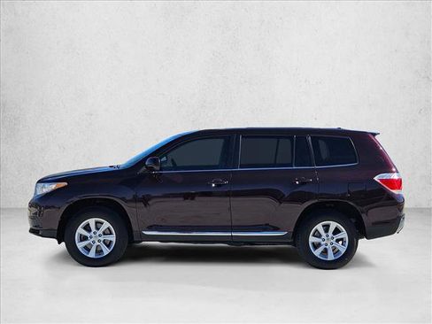 Used 2012 Toyota Highlander FWD image 8