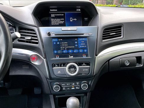 Used 2021 Acura ILX w/ Premium Package image 7