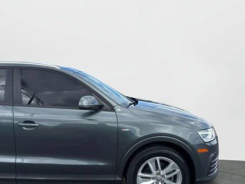 Used 2018 Audi Q3 2.0T Premium w/ Convenience Package AWD/4WD image 30