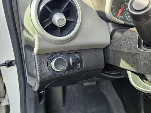 Used 2019 Chevrolet Sonic Premier image 28