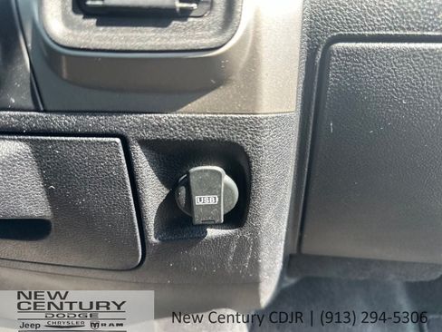 Used 2017 RAM 1500 Big Horn AWD/4WD image 22