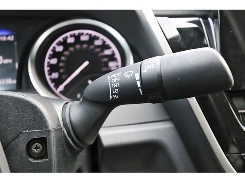 Used 2024 Toyota Camry LE image 18