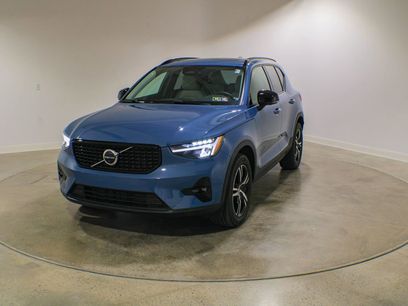 Used 2023 Volvo XC40 B5 Plus w/ Driver Assist Package
