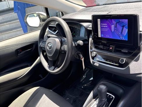 Used 2024 Toyota Corolla LE FWD image 6