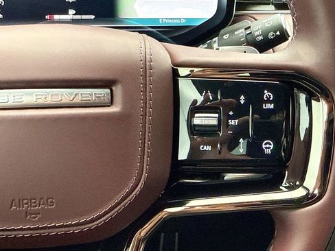 Used 2024 Land Rover Range Rover Sport Dynamic SE AWD/4WD image 12