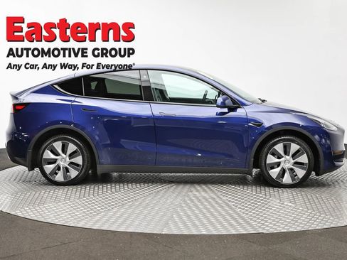 Used 2021 Tesla Model Y Long Range AWD/4WD image 4