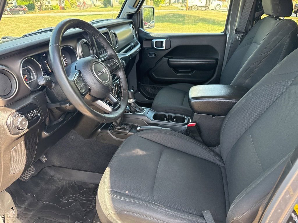 Used 2020 Jeep Wrangler Unlimited Sport AWD/4WD image 9