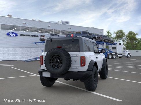 New 2026 Ford Bronco Badlands AWD/4WD image 8