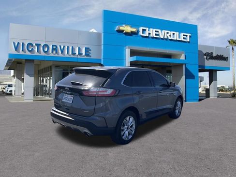 Used 2023 Ford Edge Titanium AWD/4WD image 5