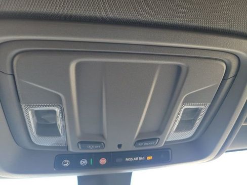 Used 2021 Chevrolet Silverado 1500 Custom Trail Boss image 48