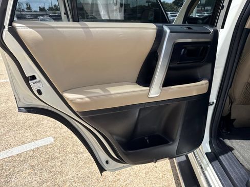 Used 2011 Toyota 4Runner SR5 RWD image 23