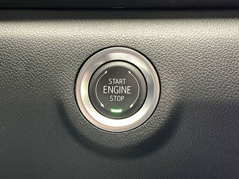 Certified 2025 GMC Terrain Elevation AWD/4WD image 20
