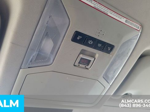 Used 2019 Toyota RAV4 LE image 35