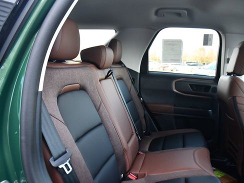 Used 2025 Ford Bronco Sport Outer Banks AWD/4WD image 17