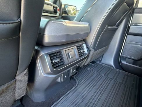 Certified 2022 Ford F150 Raptor w/ Convenience Package AWD/4WD image 26