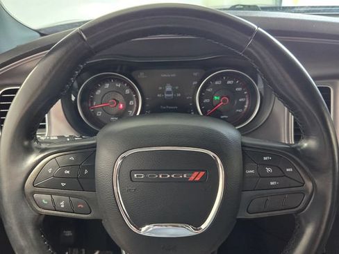 Used 2023 Dodge Charger SXT RWD image 31