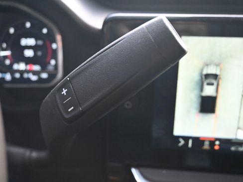 Used 2024 GMC Sierra 2500 Denali w/ Max Trailering Package image 26