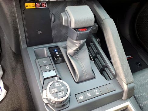 New 2025 Toyota Tacoma TRD Off-Road image 14