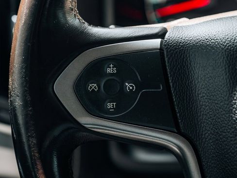 Used 2016 Chevrolet Silverado 1500 LTZ AWD/4WD image 23