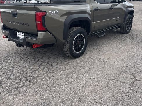 New 2026 Toyota Tacoma TRD Off-Road image 5