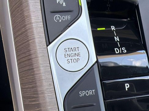 Used 2025 BMW 430i Coupe w/ Premium Package RWD image 16