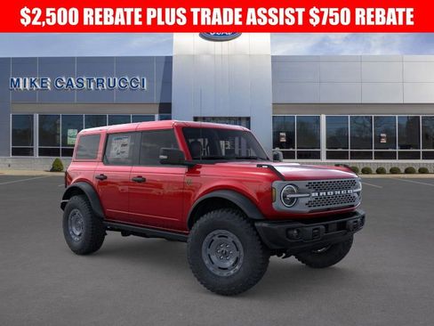 New 2025 Ford Bronco Badlands image 7