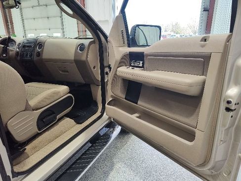Used 2008 Ford F150 XLT image 19