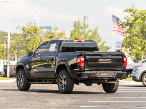 Used 2025 GMC Canyon AT4 w/ Technology Plus Package AWD/4WD image 3