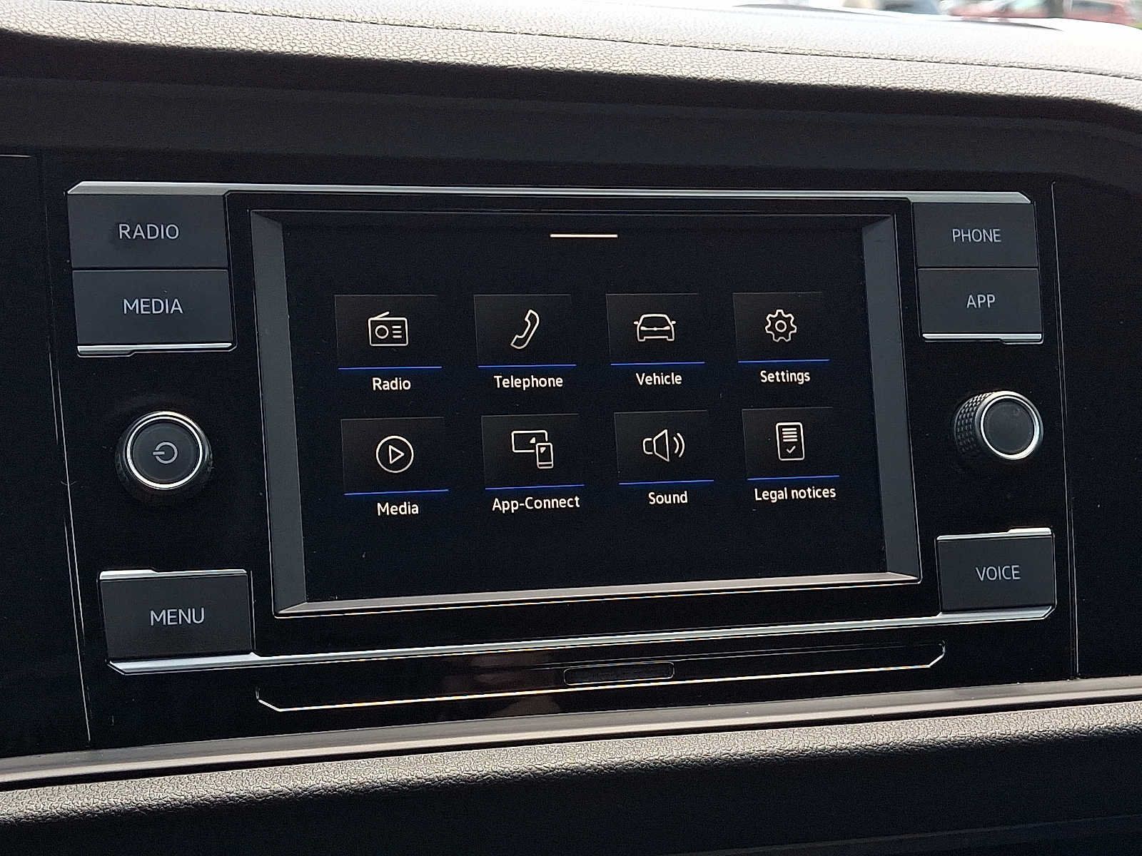 Used 2020 Volkswagen Jetta S w/ Driver Assistance Package FWD image 17