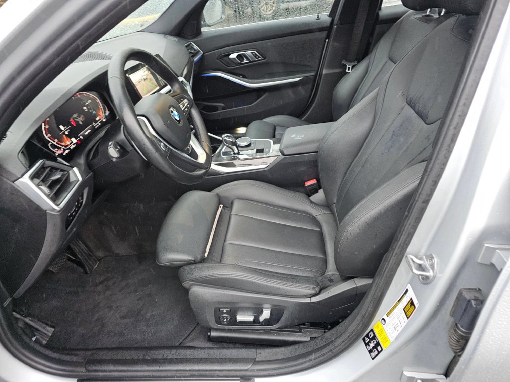 Used 2019 BMW 330i xDrive Sedan w/ Convenience Package AWD/4WD image 21