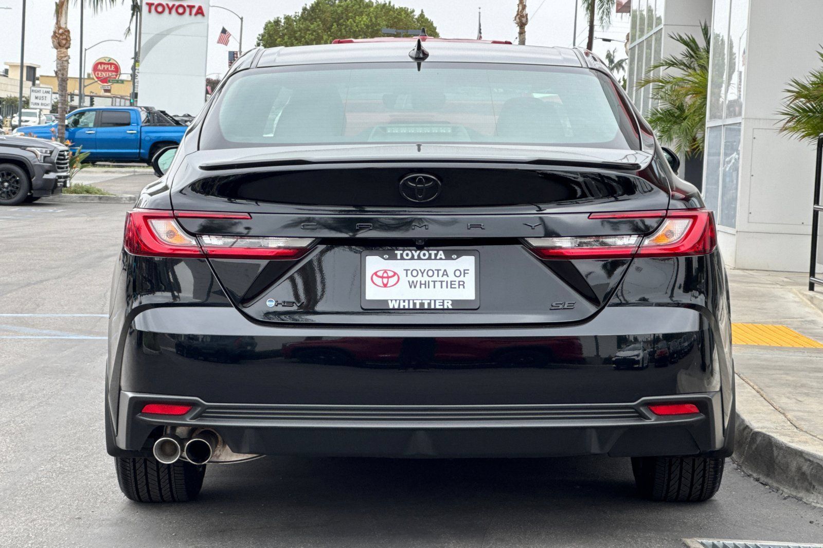 Used 2026 Toyota Camry SE w/ Convenience Package FWD image 6