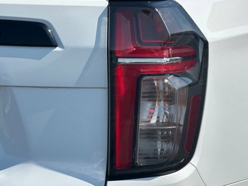 Used 2023 Chevrolet Tahoe RST w/ RST Performance Edition AWD/4WD image 49
