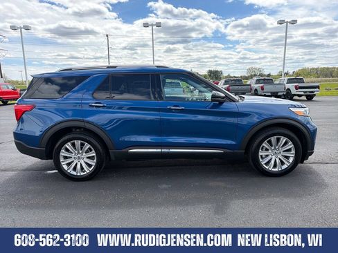 Used 2023 Ford Explorer Limited w/ Equipment Group 301A AWD/4WD image 6