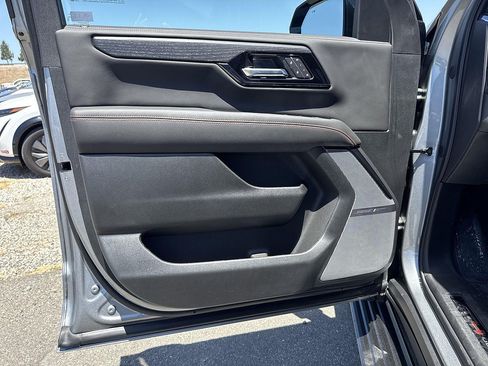New 2026 GMC Yukon XL AT4 Ultimate w/ LPO, Floor Liner Package AWD/4WD image 18