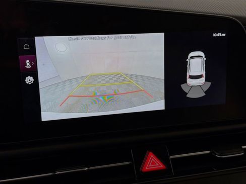 Used 2024 Kia Niro EX FWD image 15