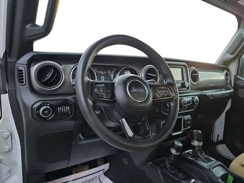 Used 2021 Jeep Wrangler Sport AWD/4WD image 11
