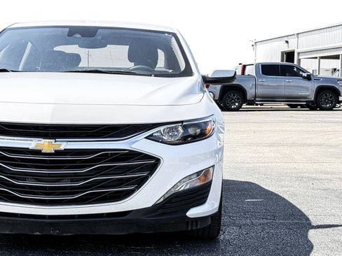 Used 2024 Chevrolet Malibu LT FWD image 5