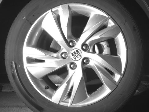 Used 2025 Buick Encore GX Preferred image 13