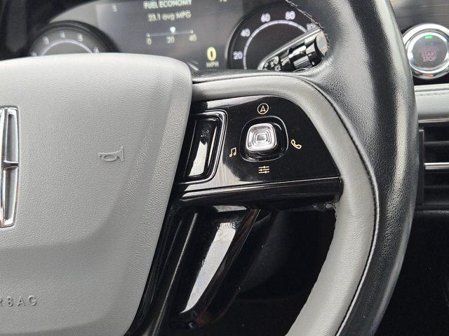 Used 2022 Lincoln Corsair AWD w/ Premium Package image 30